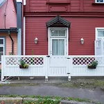Free Parking L Everything Nearby L Easy Self Check-in * Pärnu