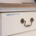Free Parking L Everything Nearby L Easy Self Check-in