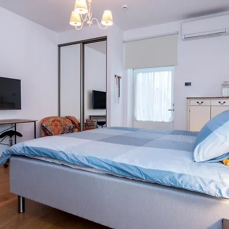 Cozy Place L Perfect Location L Easy Self Check-in Appartamento Pärnu