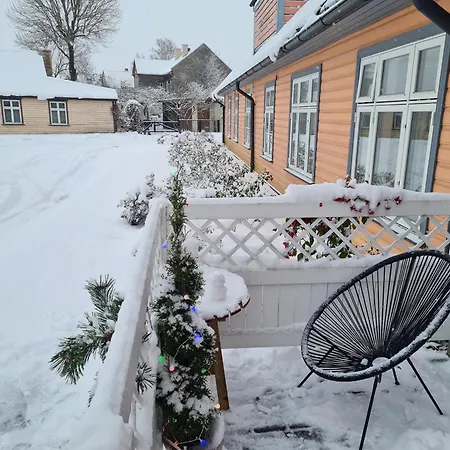 Cozy Place L Perfect Location L Easy Self Check-in * Pärnu