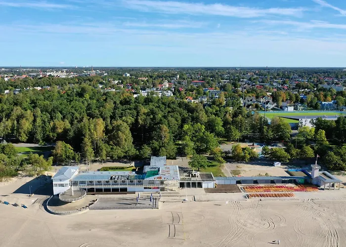 Free Parking L Everything Nearby L Easy Self Check-in Apartman Pärnu