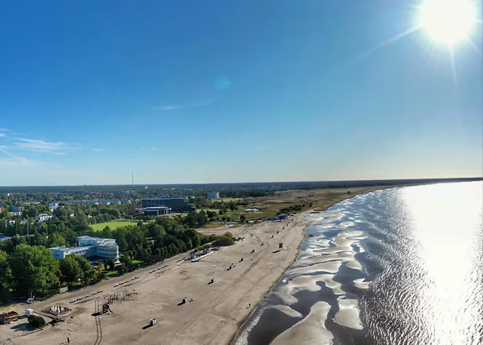 Free Parking L Everything Nearby L Easy Self Check-in Apartman *