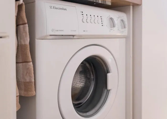 Free Parking L Everything Nearby L Easy Self Check-in Apartman Pärnu