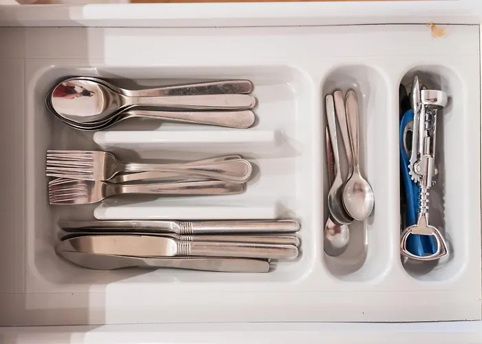 Free Parking L Everything Nearby L Easy Self Check-in Apartman *