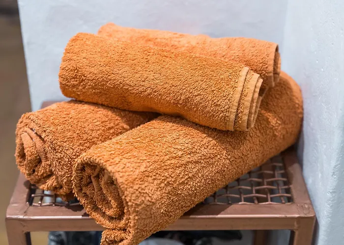 Free Parking L Everything Nearby L Easy Self Check-in